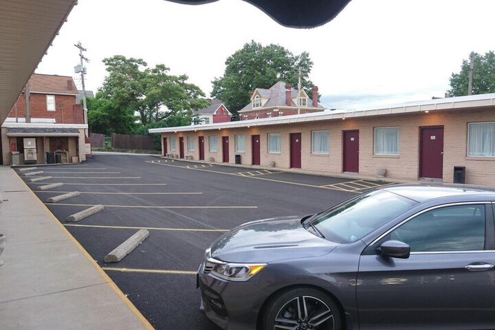 Heritage Inn