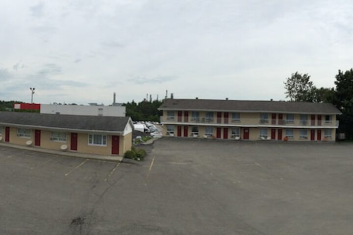 Hotel 4 of 45