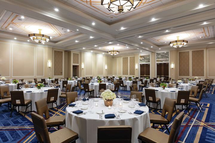 Dining 70 of 83