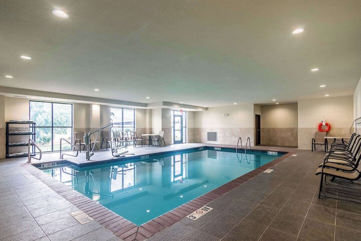 Pool 7 of 44
