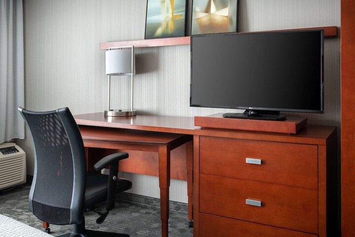 Room 26 of 49