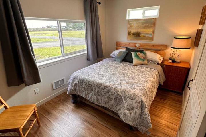Willapa Bay House (dot) Com