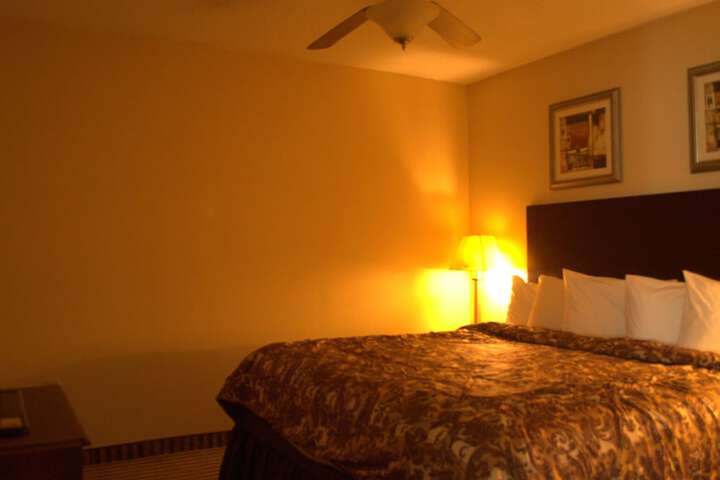 Room 15 of 37