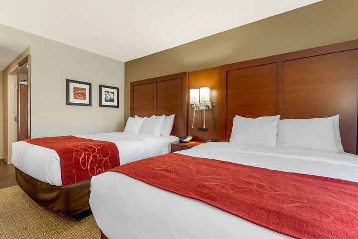 Room 21 of 33