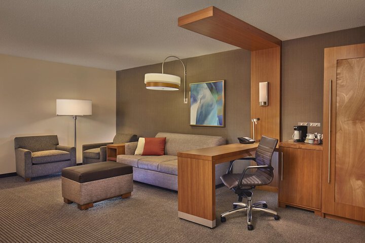 Room 11 of 30