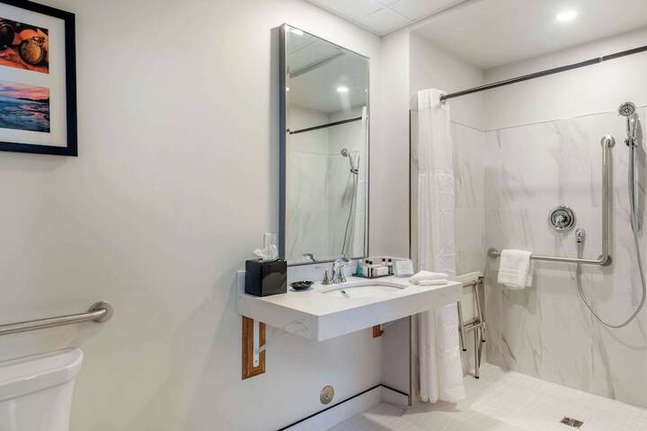 The Courthouse Hotel an Ascend Collection Hotel
