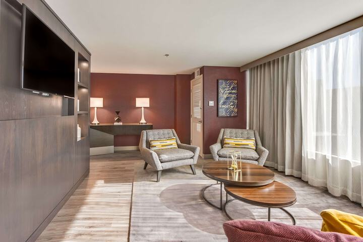 Room 22 of 69