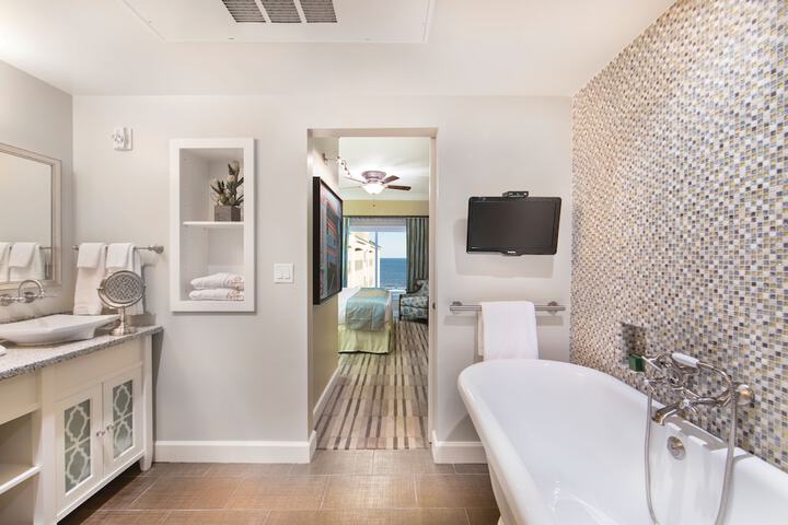 Holiday Inn Club Vacations Galveston Beach Resort by IHG