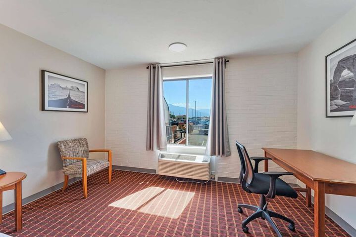 Room 22 of 39