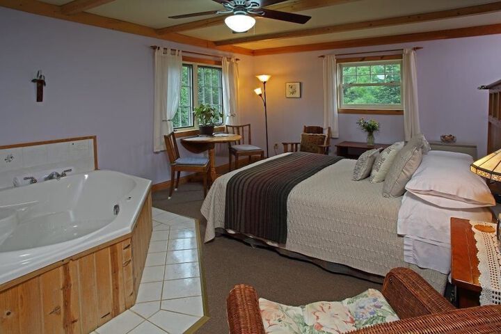 Room 15 of 31