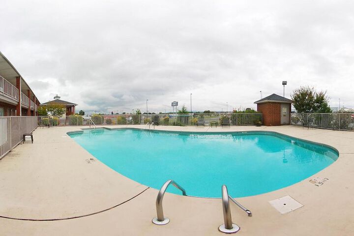 Pool 3 of 32