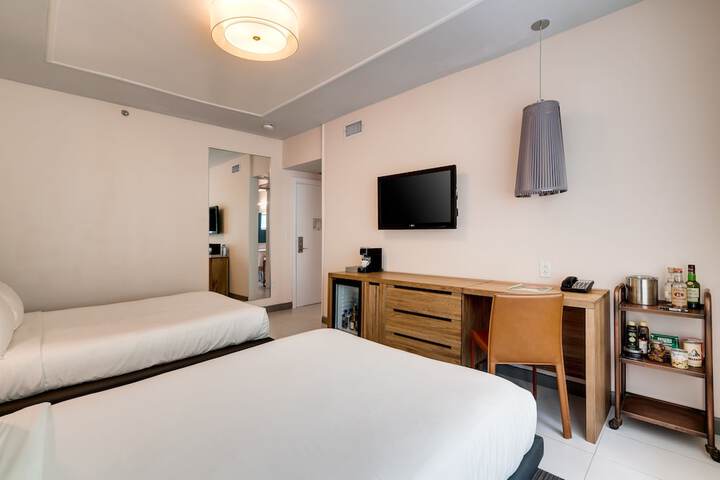 Room 10 of 49