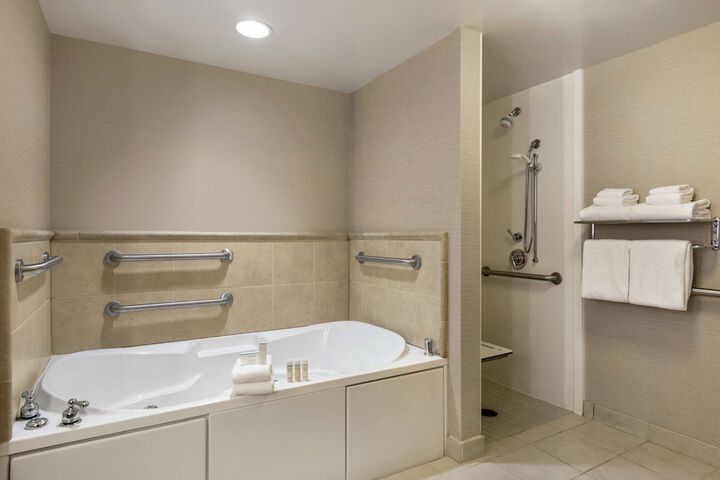 Room 20 of 31