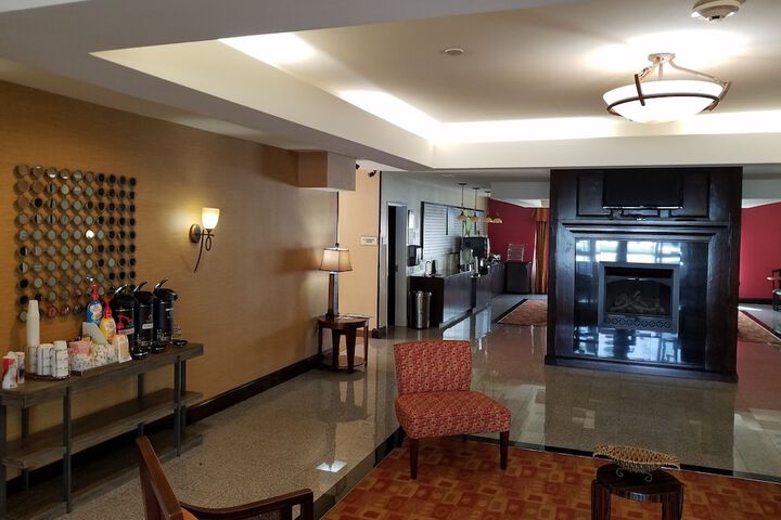 La Quinta Inn & Suites by Wyndham Atlanta-Union City