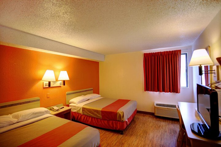 Motel 6 Council Bluffs IA - Omaha East