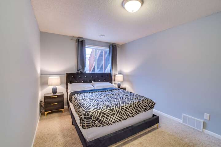 Pet-friendly North Dakota Escape w / Fenced-in Yard
