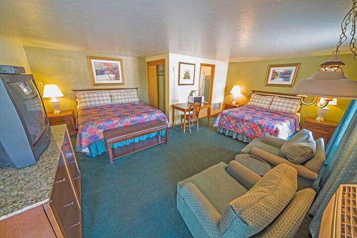 Room 37 of 48