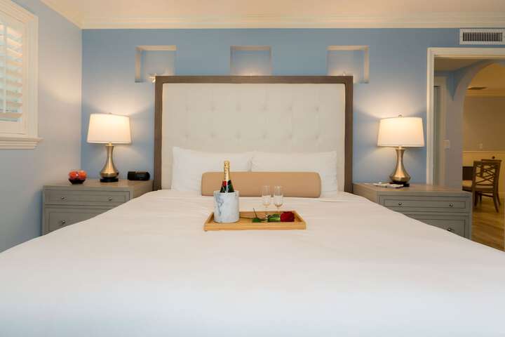 Room 51 of 64