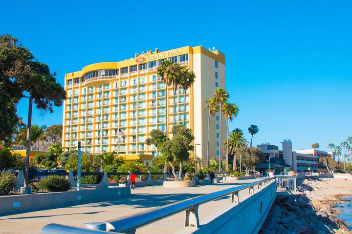 Hotel 12 of 185