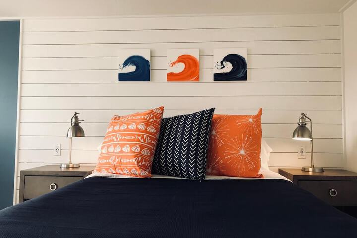 Room 9 of 34