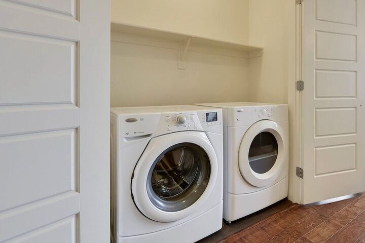 Laundry 60 of 65