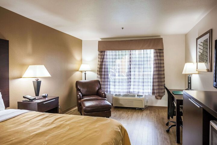 Room 18 of 42