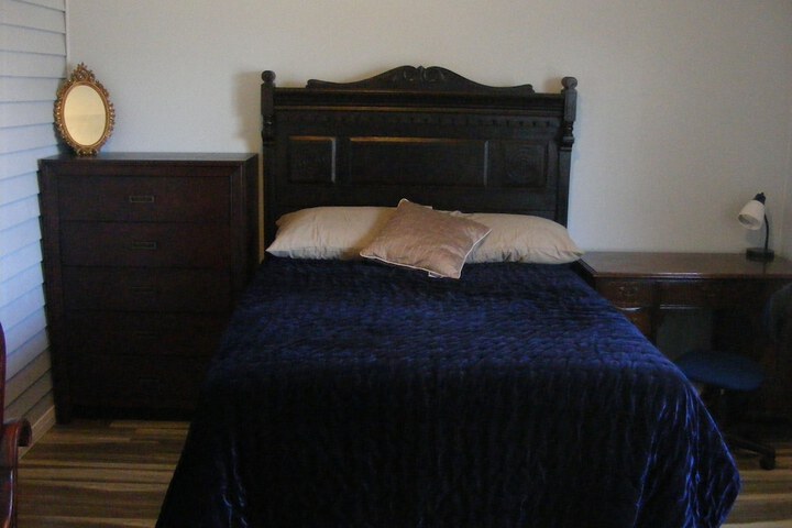 Elevate Rooms at 66 Montague