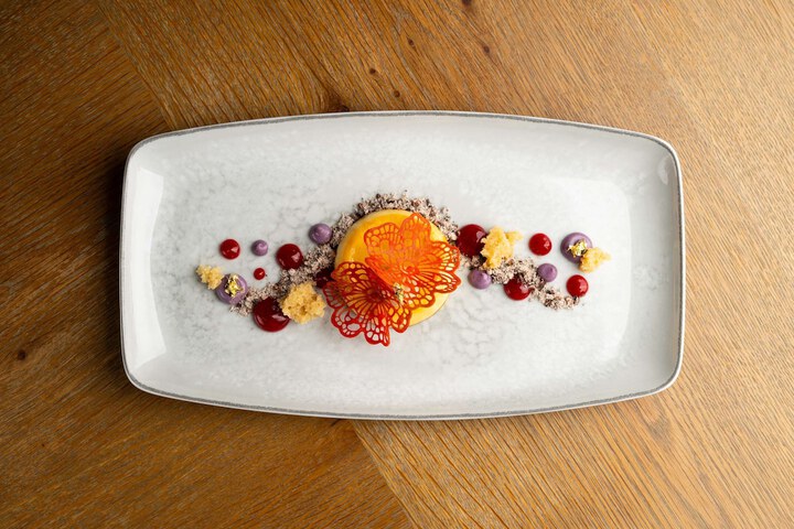 Dining 157 of 274