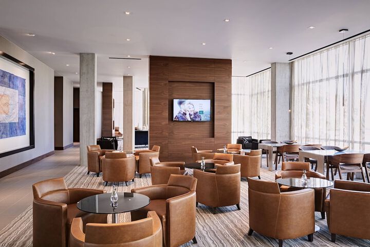 AC Hotel Phoenix Tempe / Downtown