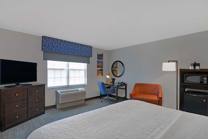 Room 16 of 42