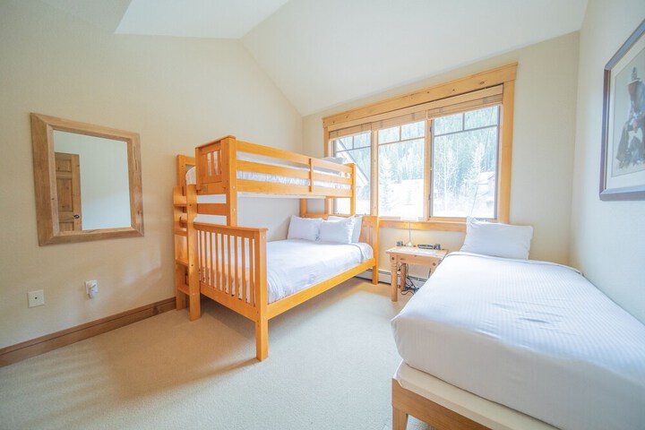 Settlers Creek 6523