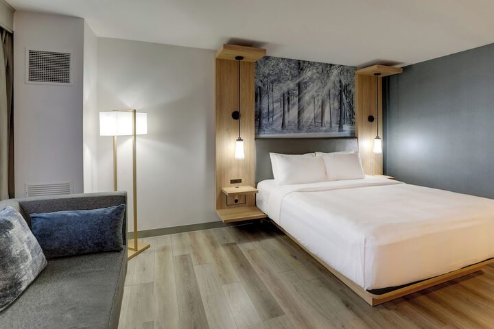 Mobile Marriott