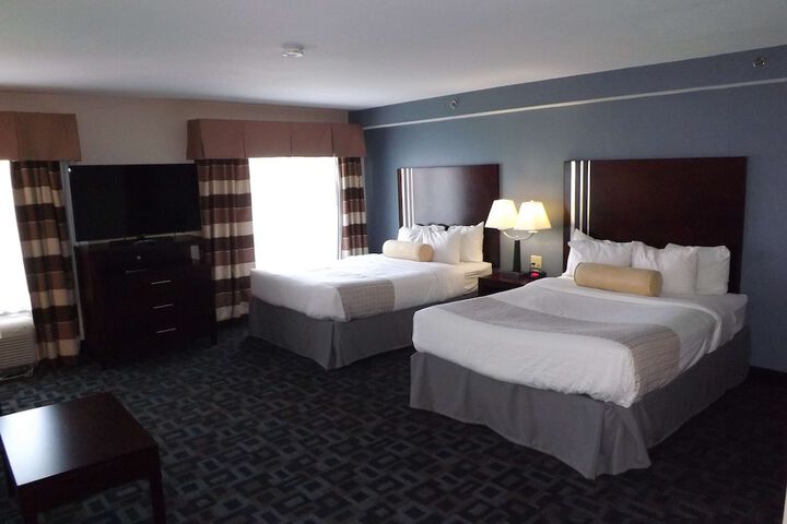 Best Western Plus Kalamazoo Suites