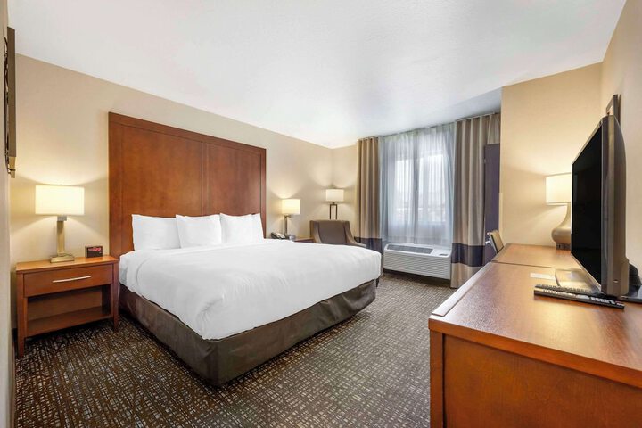 Room 21 of 30