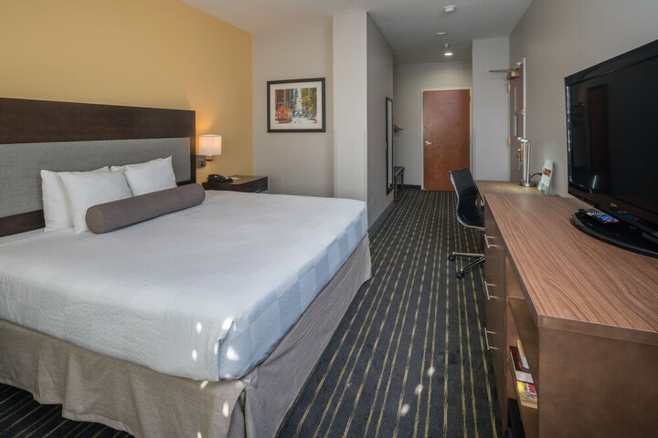 Hotel Aura SFO