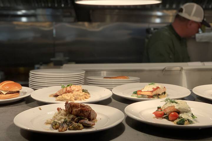 Dining 116 of 155