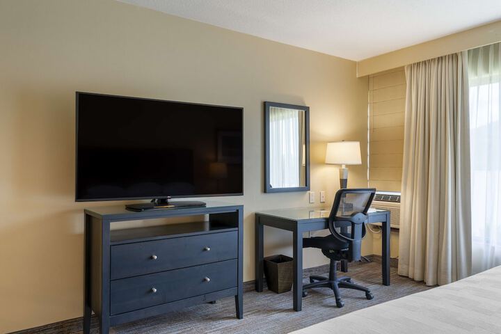 Room 87 of 131