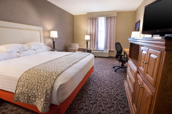 Room 14 of 38