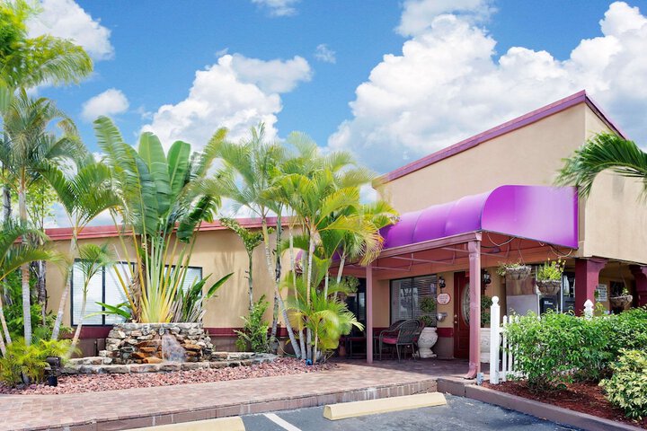 Knights Inn Port Charlotte