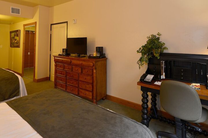 Room 84 of 127