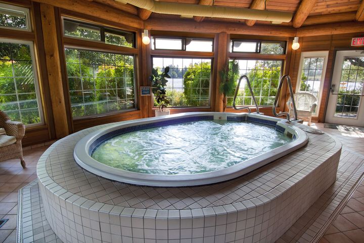 Spa 44 of 62