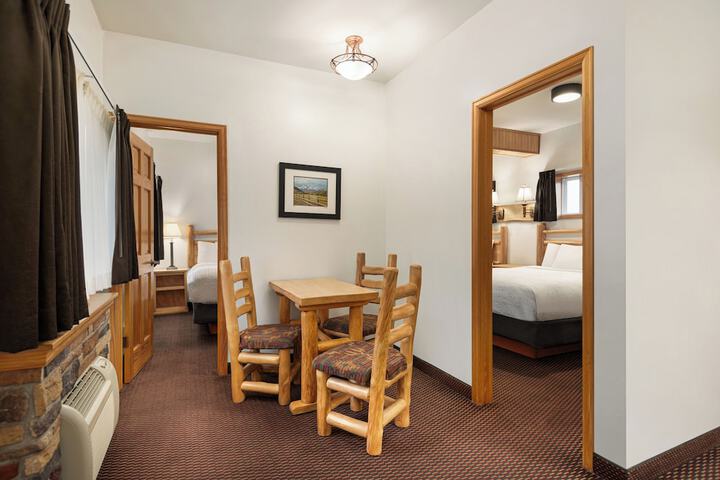 Room 21 of 46