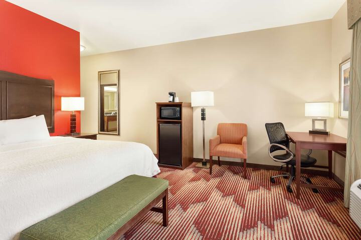 Room 19 of 42