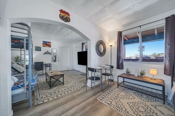 Room 28 of 51