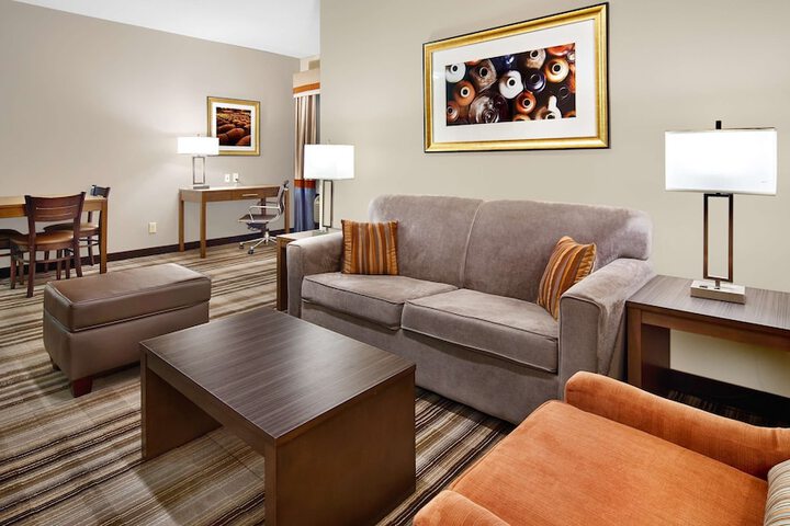Room 18 of 26