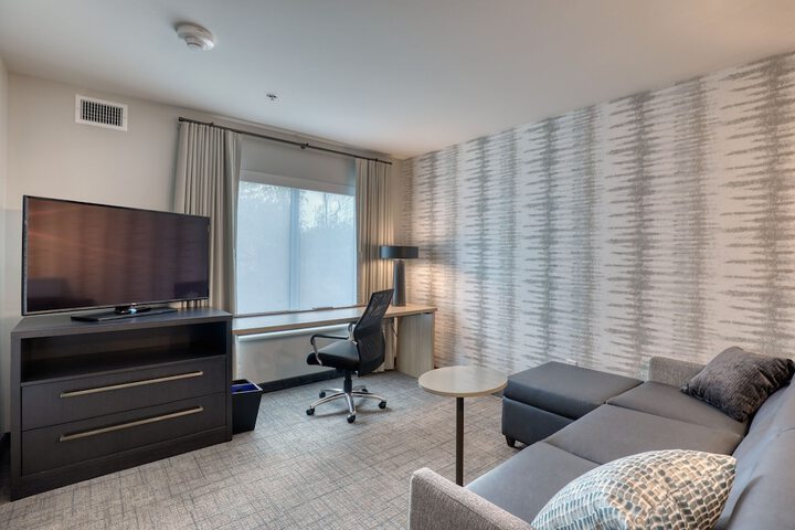 Room 43 of 67