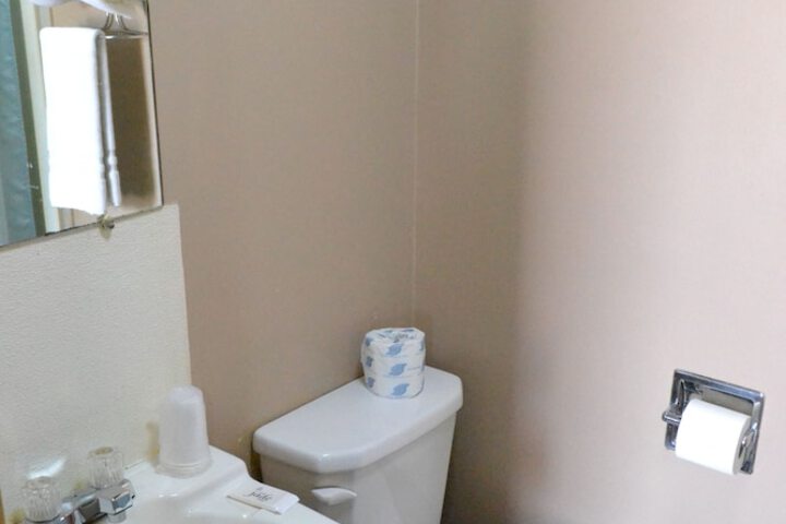 Room 47 of 81
