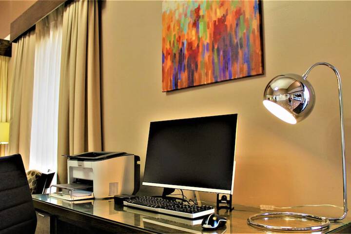 Business Center 20 of 20