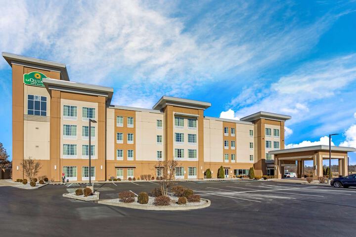 Hotel 2 of 62
