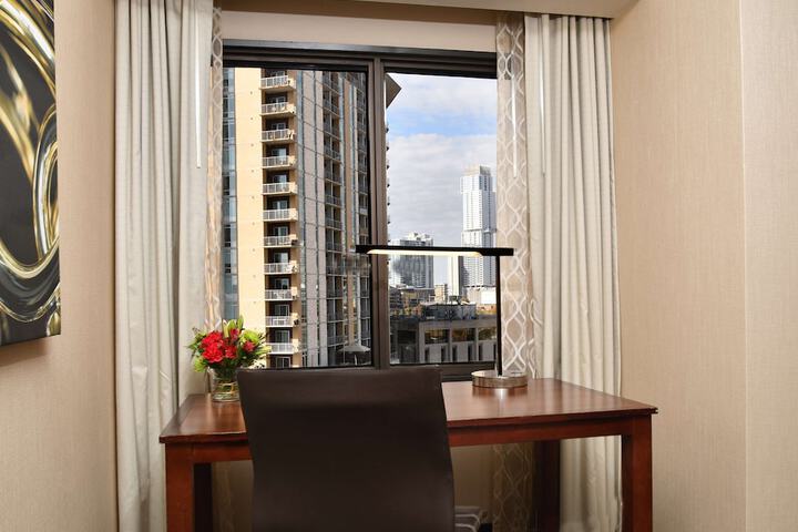 Room 48 of 103